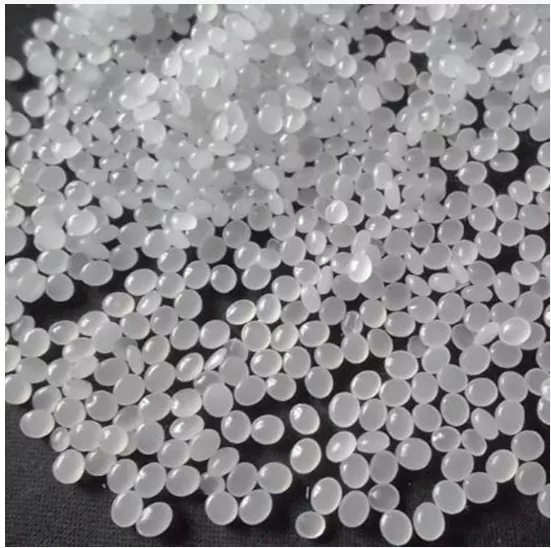ما هي التطورات والتطبيقات التي شوهدت في البولي إيثيلين منخفض الكثافة (LDPE)؟